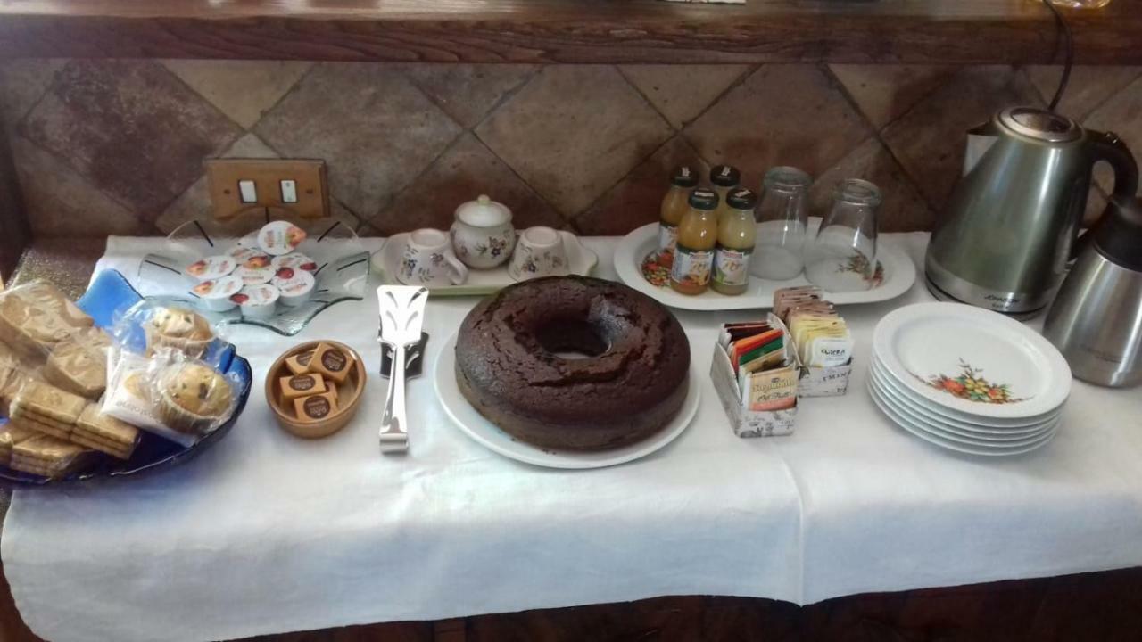 Le Coste Bed and Breakfast Veroli Εξωτερικό φωτογραφία